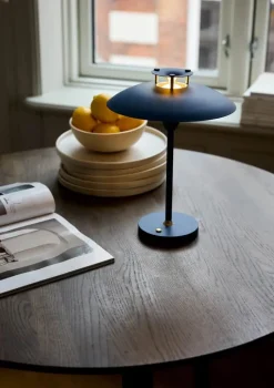 Halo Design Stepp 1-2-3 Transportabel Bordlampe Ø 22 x H 30 cm - LED - Blå