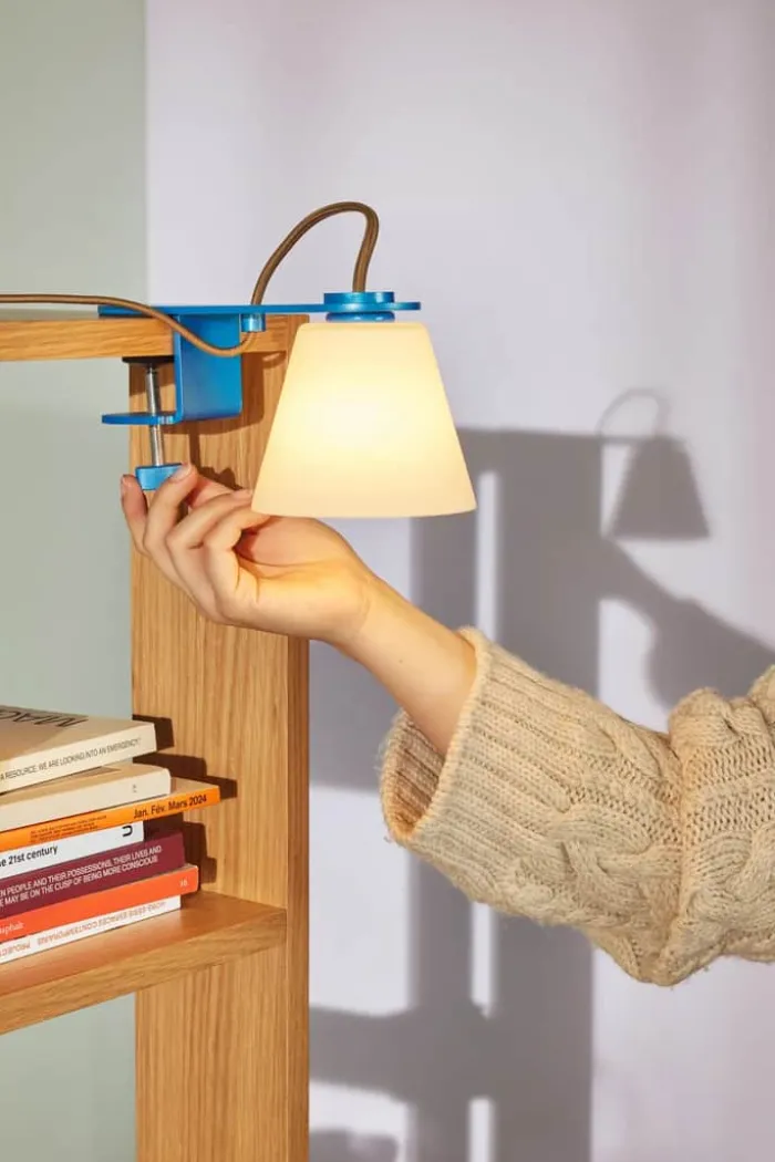 Hübsch Lure Væglampe H 11 cm - Glas/jern - Blå