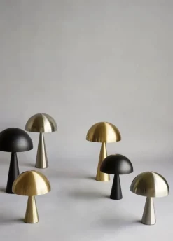 Hübsch Mush Bordlampe Ø 30 x H 50 cm - Jern - Sort