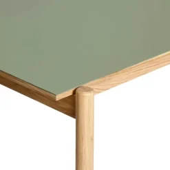 Hübsch Oblique Skrivebord H 75 x B 81 x L 140 cm - Linoleum/MDF/egetræ - Grøn/natur