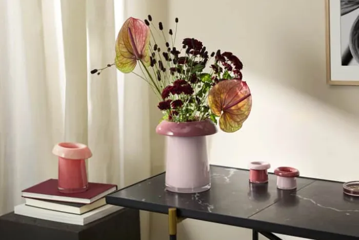 Holmegaard Soma Vase H 22,5 cm - Glas - Rosa/terracotta