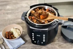 Instant Instant Pot Pro Multicooker 5,7 liter - 1000-1200 Watt - 10 programmer