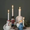 Kähler Christmas Snemand H 10 cm - Benporcelæn - Hvid/Sort/Rød