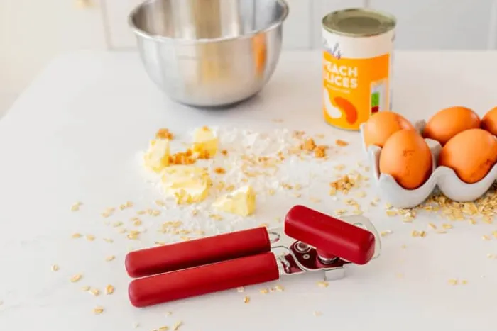 KitchenAid Classic Dåseåbner L 20 cm - Rustfrit stål - Rød