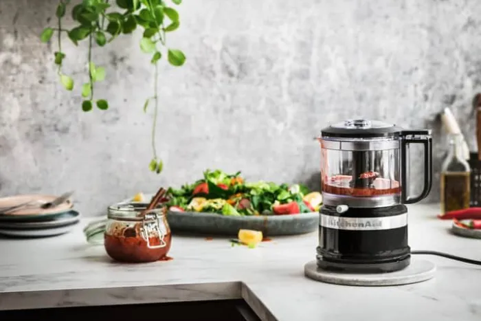KitchenAid Classic Minihakker 0,83 liter - 240 Watt - Sort