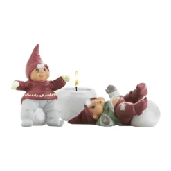 Klarborg Nissepar Thorkild & Petrine m. fyrfadsstage - 3 dele H 11,5 cm - Keramik - Rød/hvid