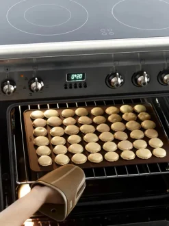Lékué Bageark til macarons Til 24 stk. - Silikone - Brun