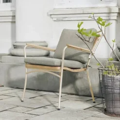 Mandalay Marguerit Loungestol Ø 46 x H 80/42 x B 69 cm - Teaktræ/aluminuim - Taupe