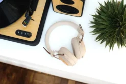 Marley Positive Vibration Høretelefoner 50 timers spilletid - Cream