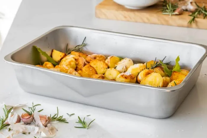 MasterClass Gourmet Recycled Bradepande H 8 x B 29 x L 40 cm - Aluminium- Sølv