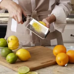 Microplane Gourmet Rivejern L 31 cm - Rustfrit stål - Fin