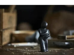 Morsø Skulptur - Mærk efter! Føles det rigtigt, så er det vejen H 13,5 cm - Støbejern - Sort