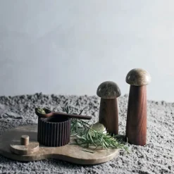 Muubs Yami Kværn H 20 cm - Carboniseret asketre/marmor - Natur
