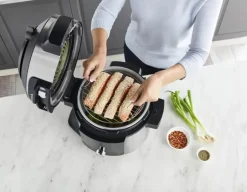Ninja ONE-Lid Multicooker 14-i-1 7,5 liter - 1760 watt - Inkl. tilbehør - Stål/sort