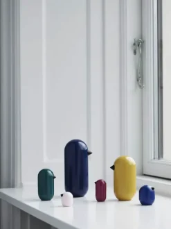 Normann Copenhagen Fugl Little Bird H 13,5 cm - Egetræ - Mørkeblå