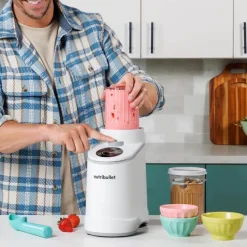 Nutribullet Chill Ismaskine Inkl. 3 beholdere - Plastik - Hvid