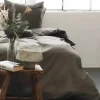 omhu Micro Tern Sengetøj B 140 x L 200 cm - Økologisk satinvævet bomuld - Olive