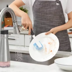 OXO Good Grips Opvaskebørste L 26 cm - Elastron/PP-plastik - Sort