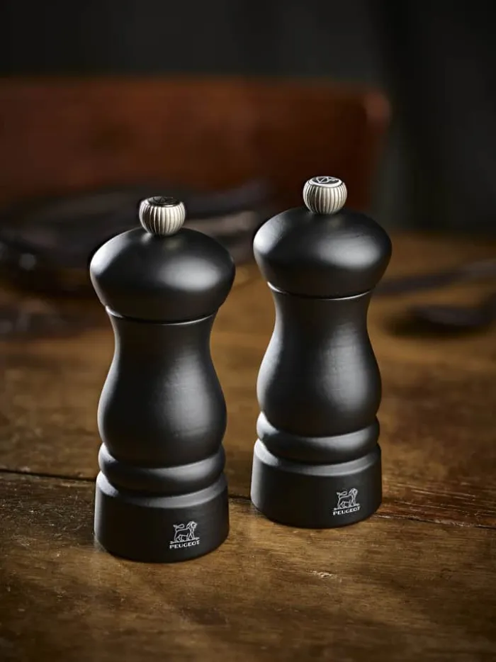 Peugeot Clermont Salt- og peberkværnsæt H 13 cm - Træ - Mat sort