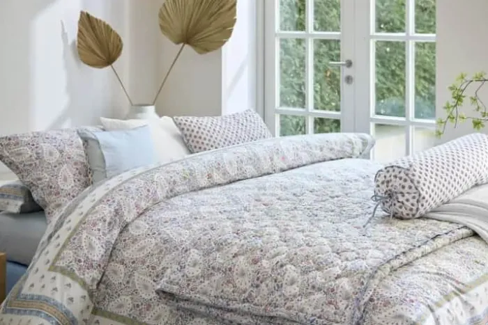 PIP Studio Kairi Bloom Sengetøj B 140 x L 220 cm - Bomuld - Blå