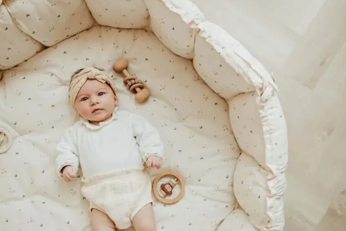 Play&Go Babynest Legemåtte Ø 130 cm - Økologisk bomuld - Beige