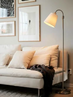 PR Home Amy Gulvlampe H 150 cm - Metal - Sølvfarvet