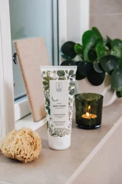 Raunsborg Bodylotion 200 ml - Trænger hurtigt ind uden at fedte - Parfumefri