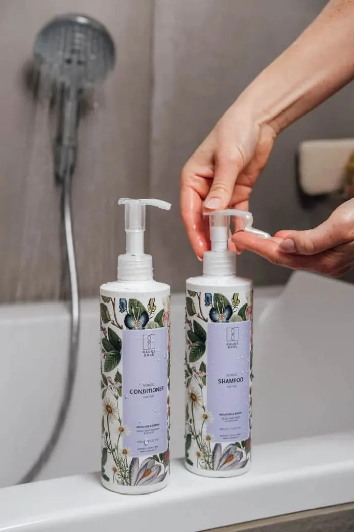 Raunsborg Nordic Moisture & Repair Shampoo 450 ml - Velegnet til alle hårtyper