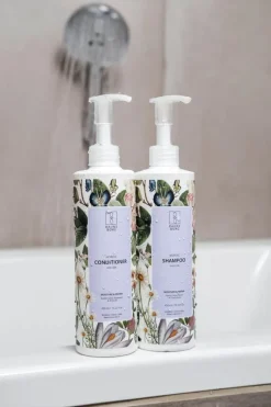 Raunsborg Nordic Moisture & Repair Shampoo 450 ml - Velegnet til alle hårtyper