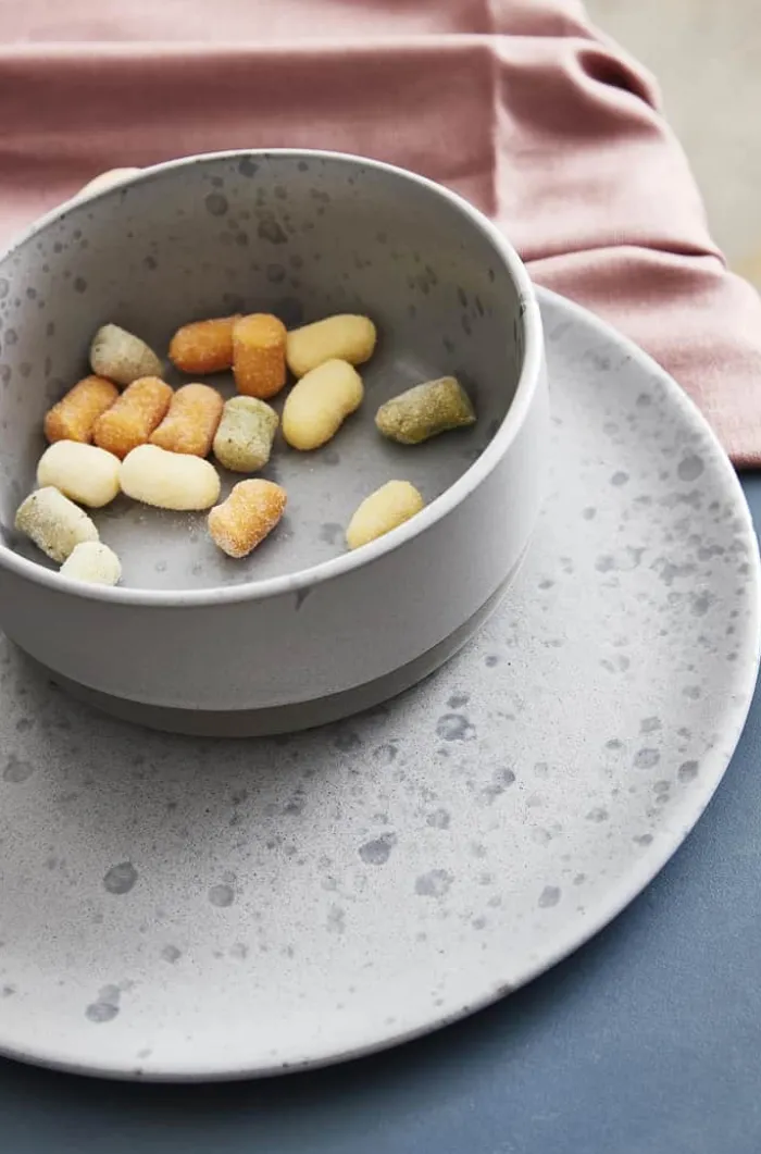 RAW by Aida Frokosttallerken Ø 23 cm - Stentøj - Nordic Grey