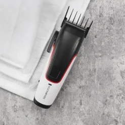 Remington Easy Fade Hårklipper HC500 Brugstid: 50 min. - 19 længdeindstillinger - Inkl. tilbehør