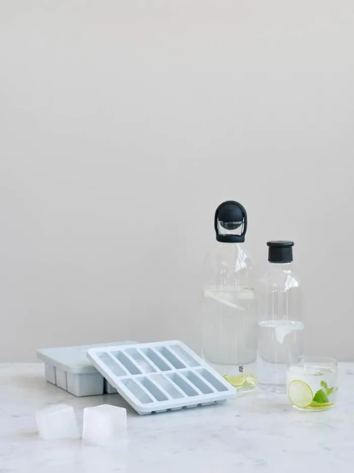Rig-Tig Freeze-It Isterningebakke L 19 x B 19 x H 2,8 cm - Silikone/plastik - Lyseblå