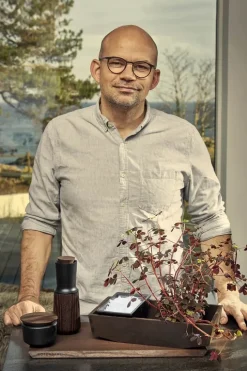 Rosendahl Rå Saltkar med låg 15 cl - Thermo ask/keramisk - Sort