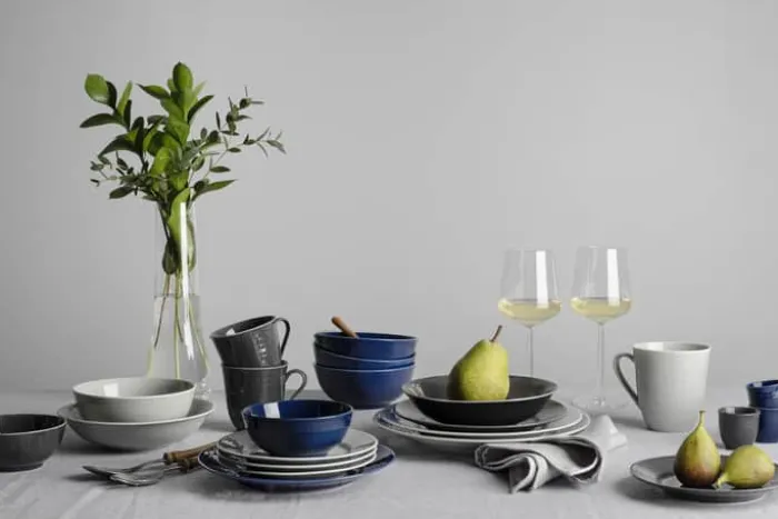Rörstrand Swedish Grace Dyb Tallerken Ø 19 cm - Porcelæn - Antracit