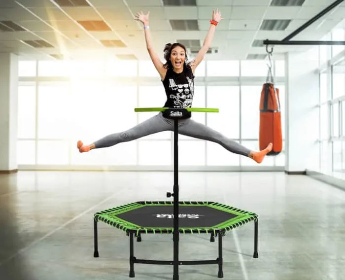 Salta Fitness Trampolin m. håndtag Ø 128 x H 34 cm - Stål/Polyester - Sort/grøn