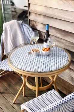 SKAGEN living Cafébord H 75 x Ø 70 cm - Metal/PE/glas - Hvid/blå/natur