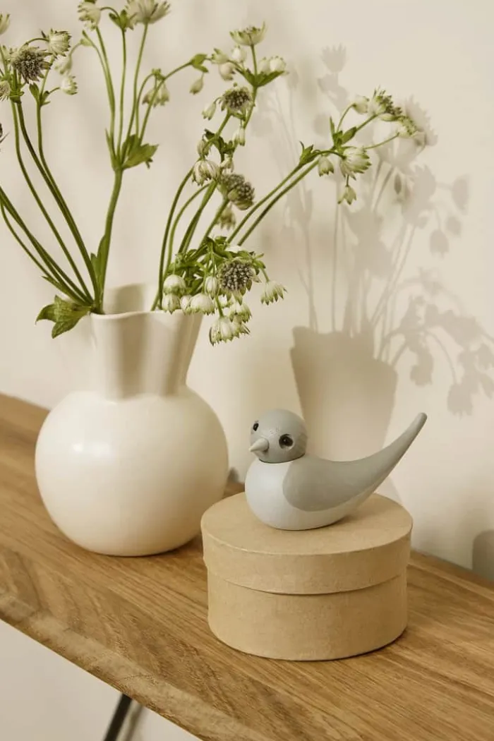 Spring Copenhagen Svungen Top Vase H 14 cm - Keramik - Hvid