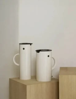 Stelton EM77 Elkedel 1,5 liter - Plastik/rustfrit stål - Sand
