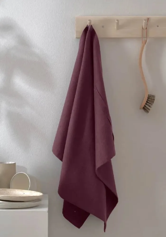 The Organic Company Viskestykke B 53 x L 86 cm - Økologisk bomuld - Lilla