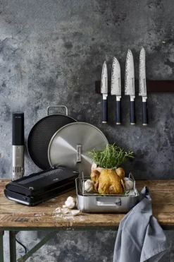Timm Vladimir Kitchen Universalkniv L 15 cm -Damaskusstål/POM/messing - Sort