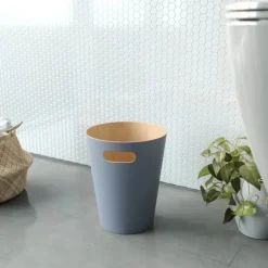 Umbra Woodrow Papirkurv H 28 x Ø 23 cm - Træ - Blå