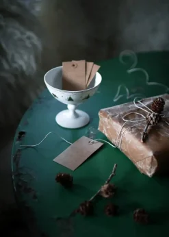 Wik & Walsøe Julemorgen Story Dessertskål på fod H 11 cm- Porecelæn - Multifarvet
