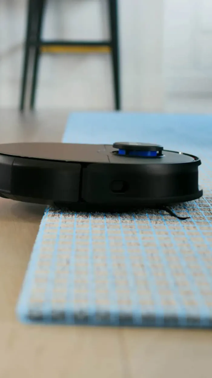 Wilfa Robotstøvsuger RVC-D4000SL Arbejdstid: 140 min. - 2-i-1-funktion - Styres via app