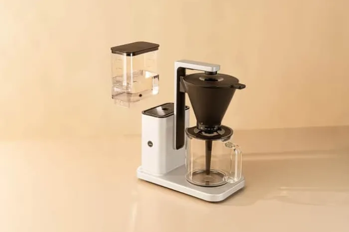 Wilfa Zense Kaffemaskine 1,25 liter - 6 min. Bryggetid - Autosluk- Sølvfarvet