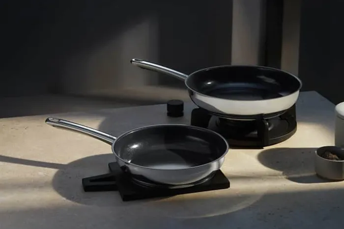 WMF Devil Stegepandesæt - 2 dele Ø 24/28 cm - Aluminium/rustfrit stål - Keramisk non-stick belægning