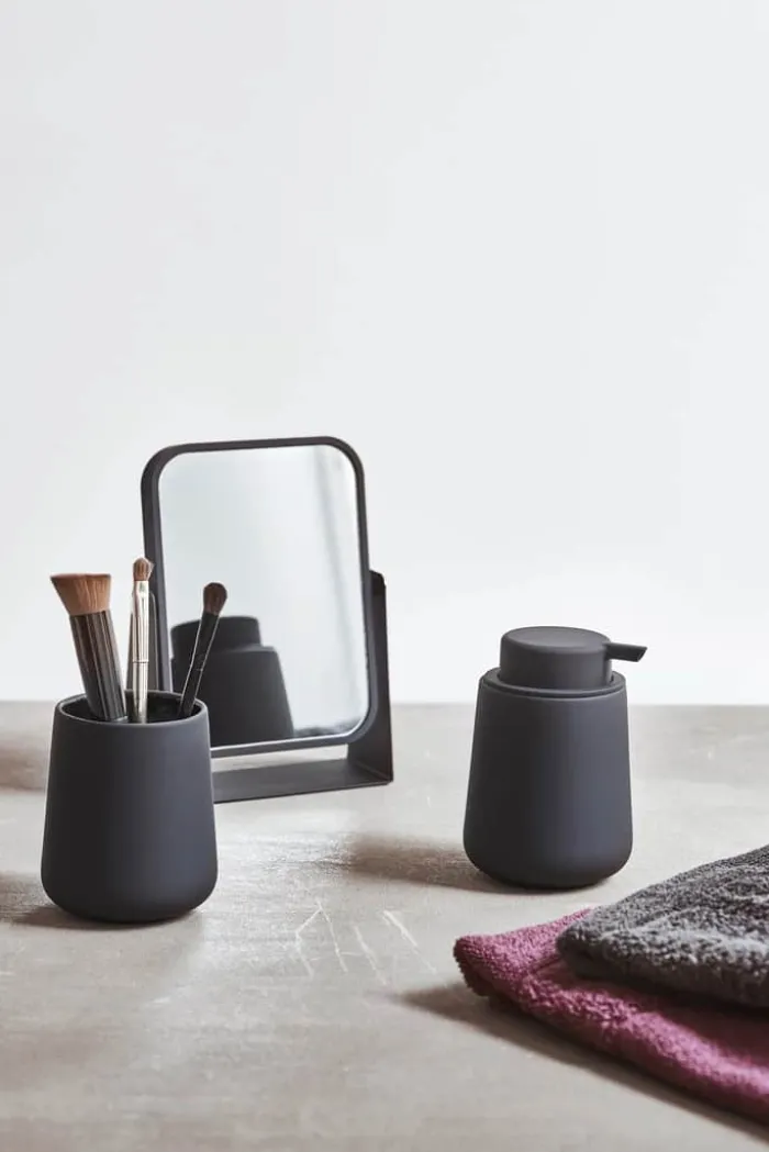 Zone Nova One Sæbedispenser H 11,5 cm - Stentøj m. softtouch - Sort
